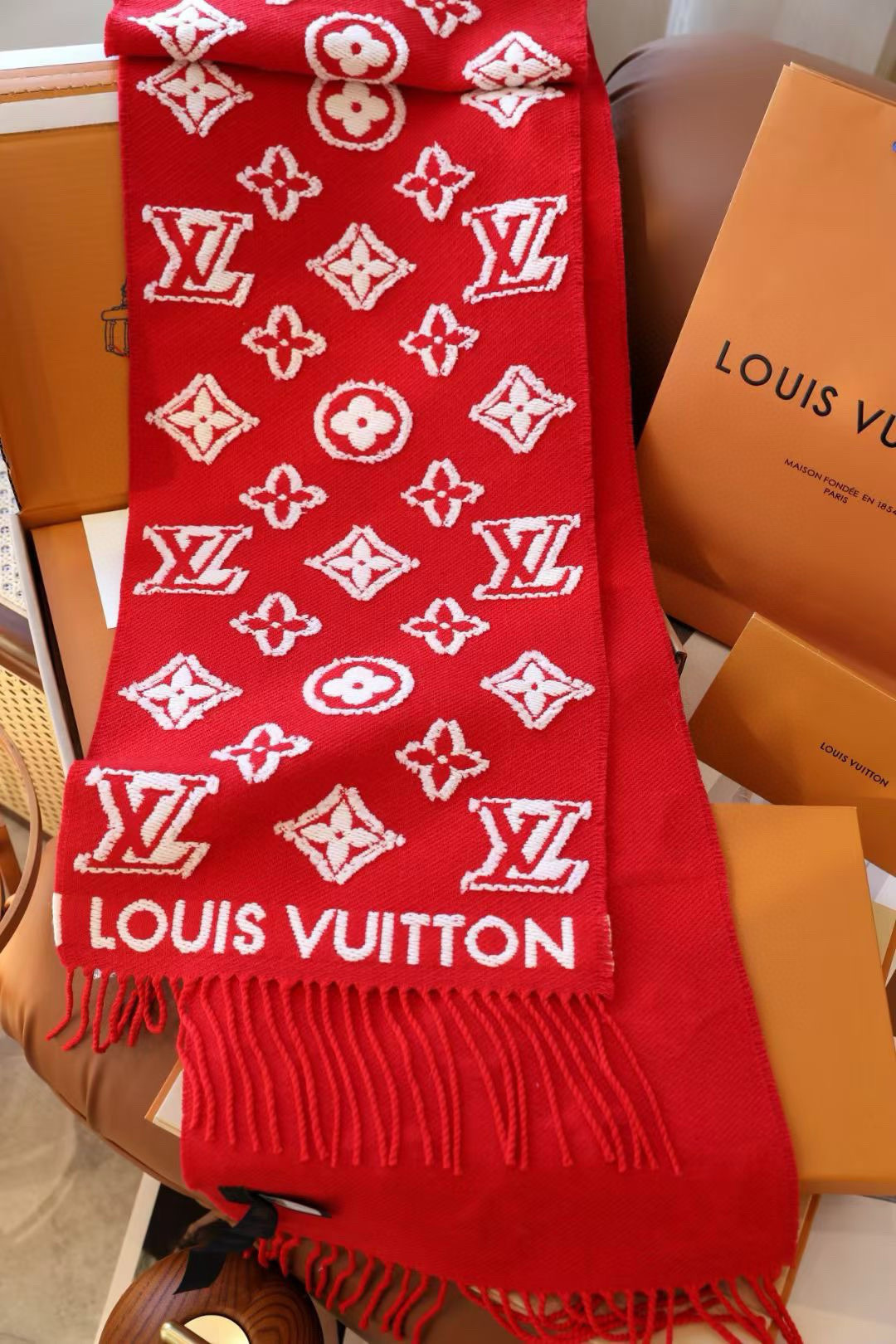 l0vis Vvtt0n scarf 34x220cm