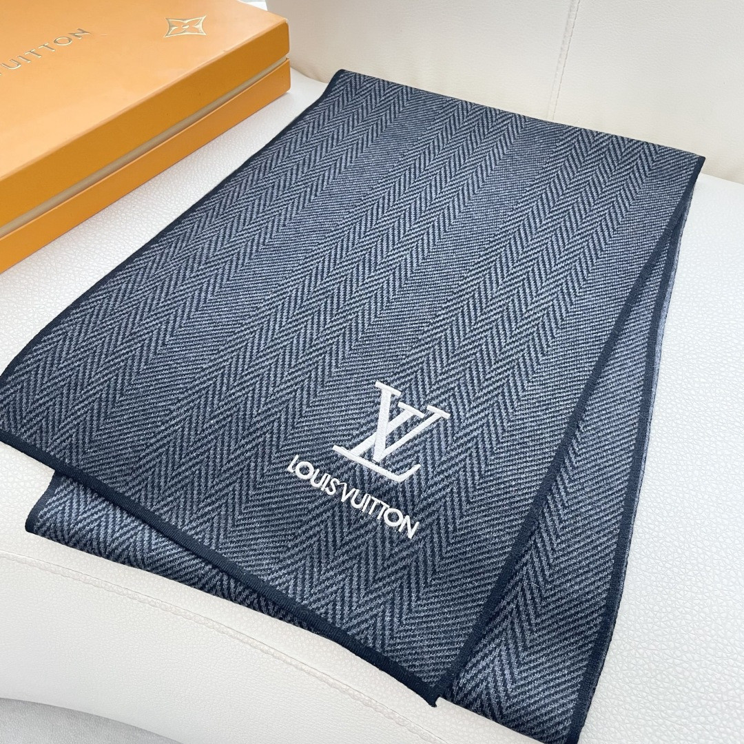 l0vis Vvtt0n scarf 32x180cm 100% knitted cashmere
