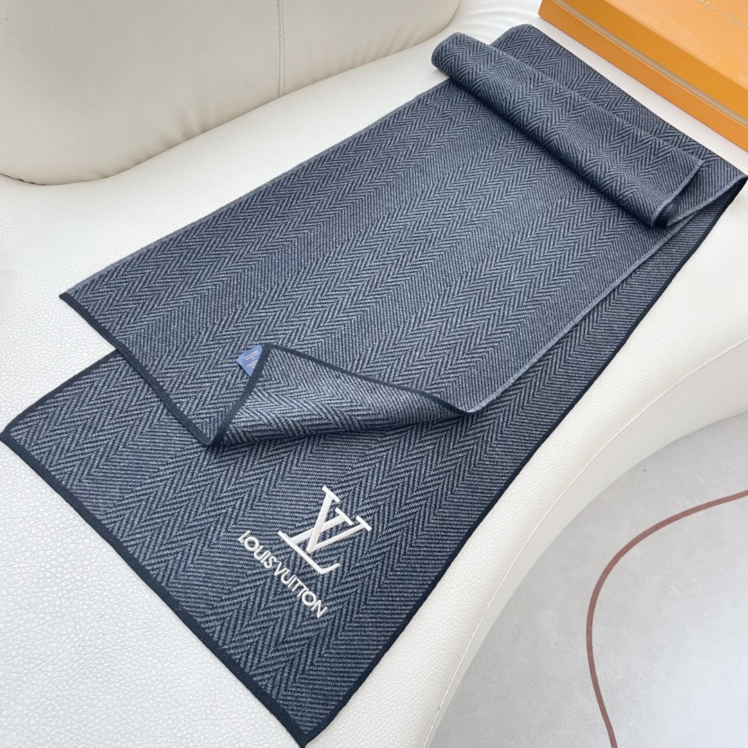l0vis Vvtt0n scarf 32x180cm 100% knitted cashmere