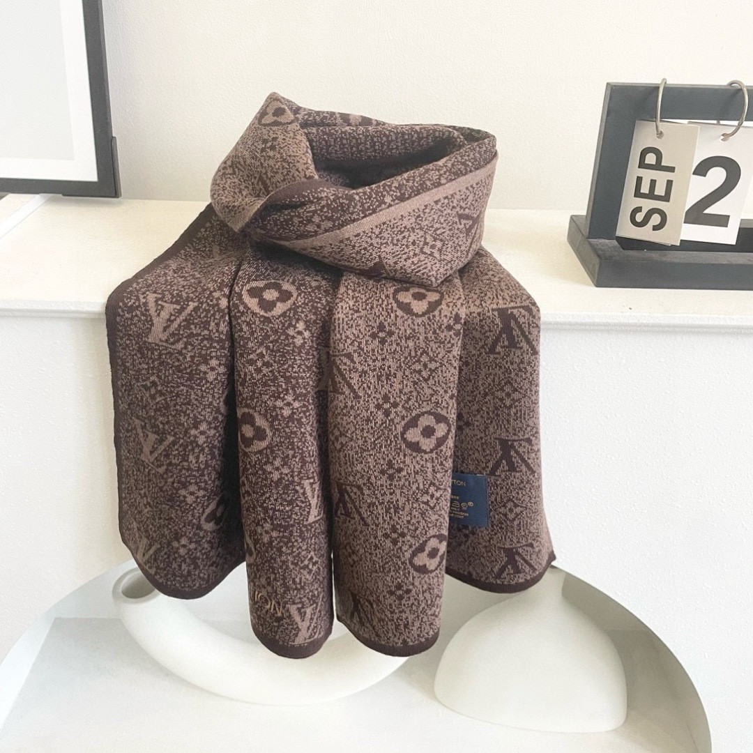 l0vis Vvtt0n scarf 32x180cm 100% knitted cashmere