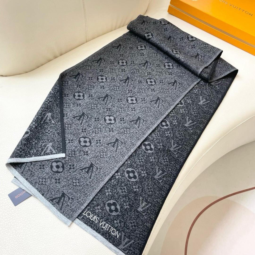 l0vis Vvtt0n scarf 32x180cm 100% knitted cashmere