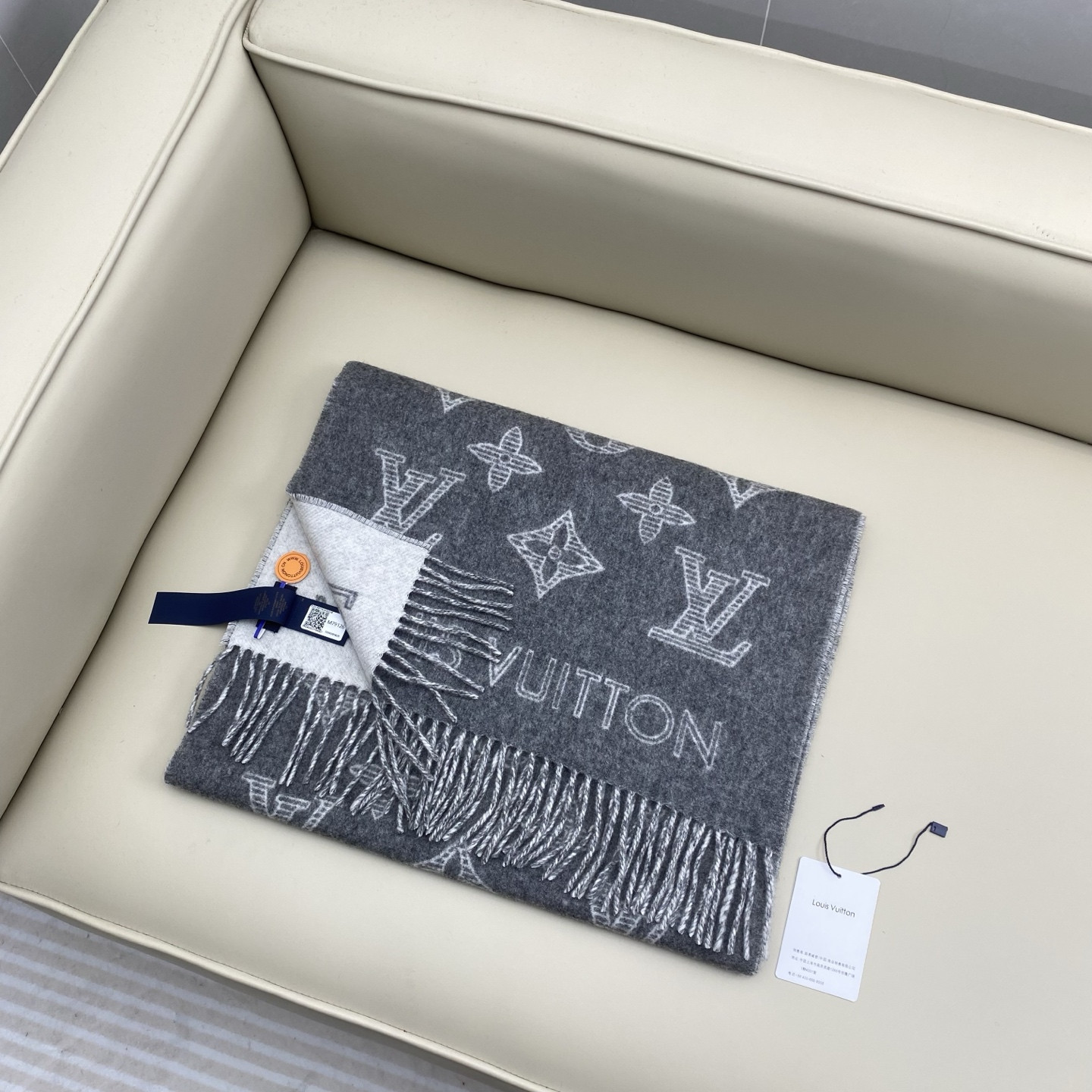 l0vis Vvtt0n monogram shadow scarf 40x200cm