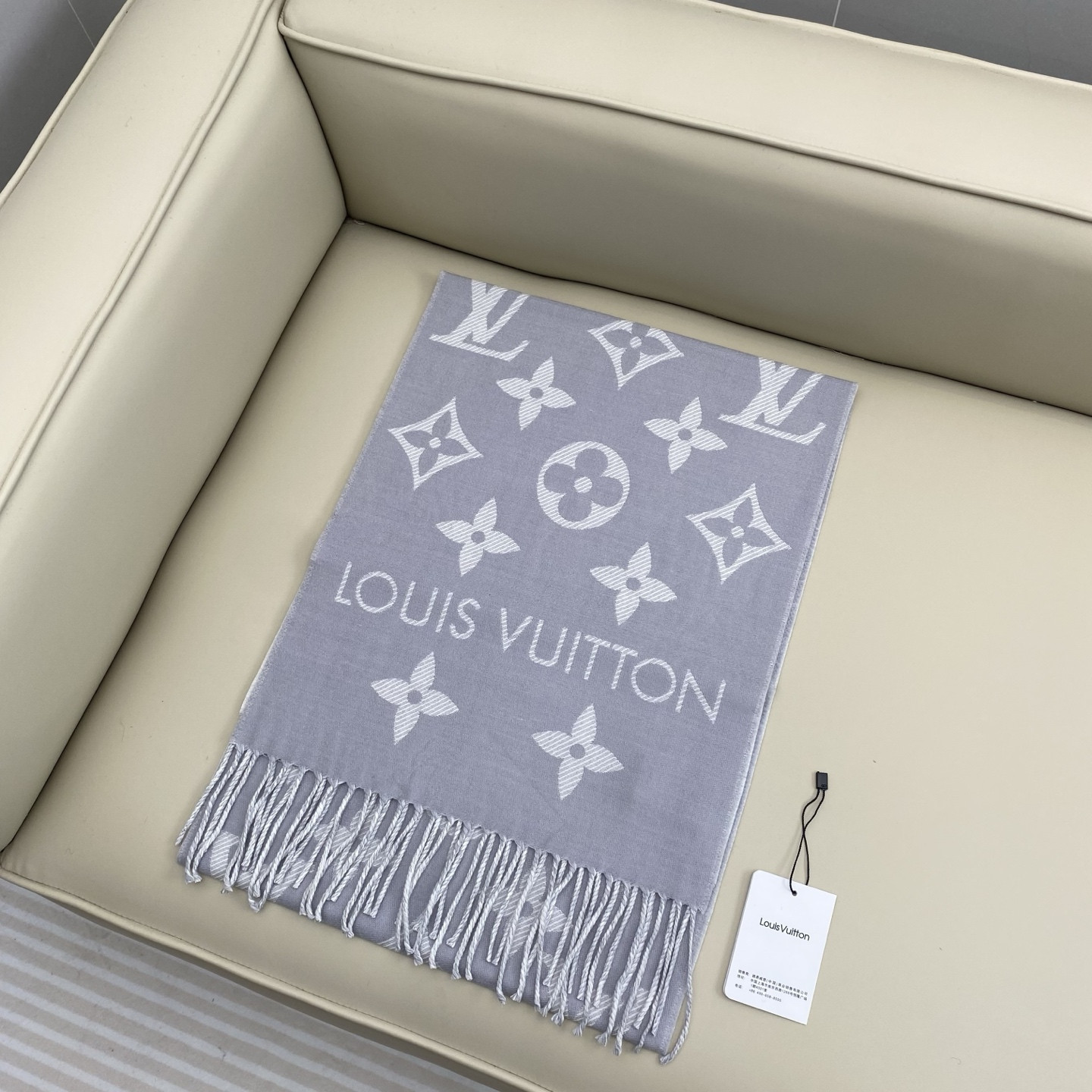 l0vis Vvtt0n scarf 34x186cm 100% sheep wool