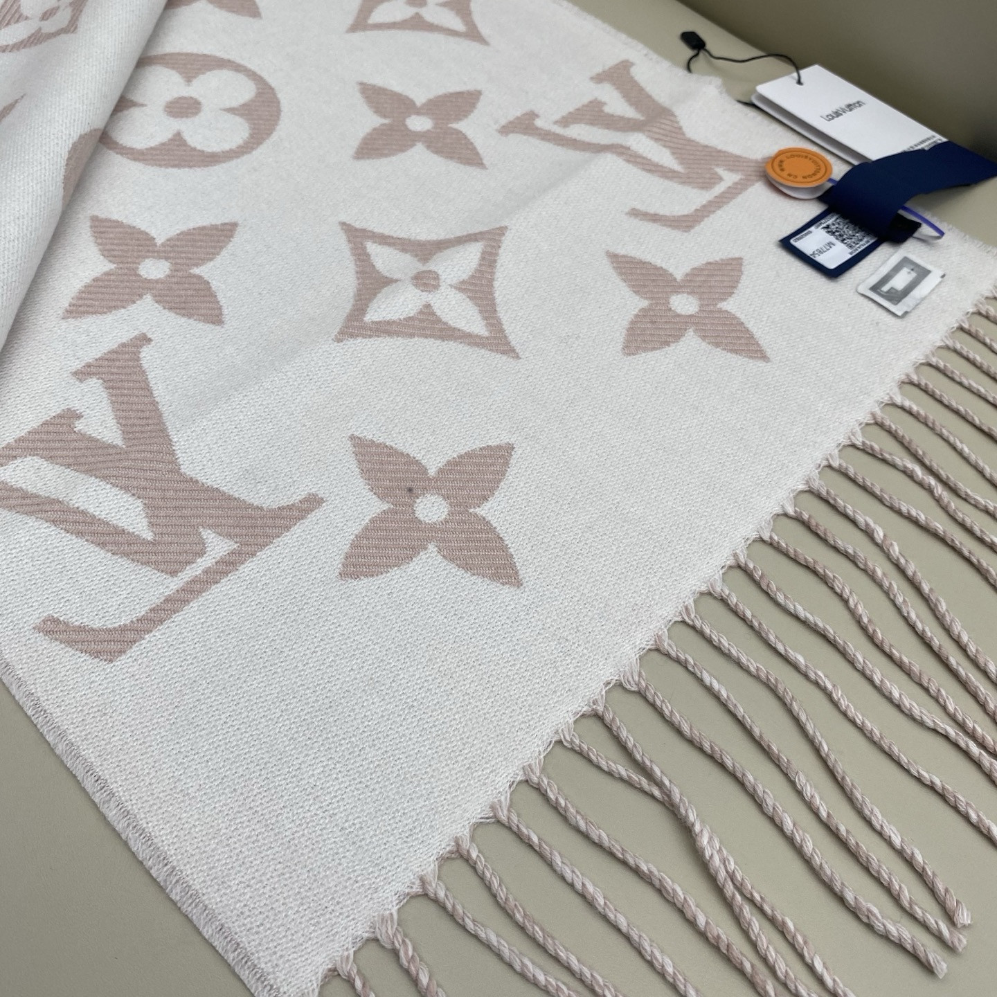 l0vis Vvtt0n scarf 34x186cm 100% sheep wool