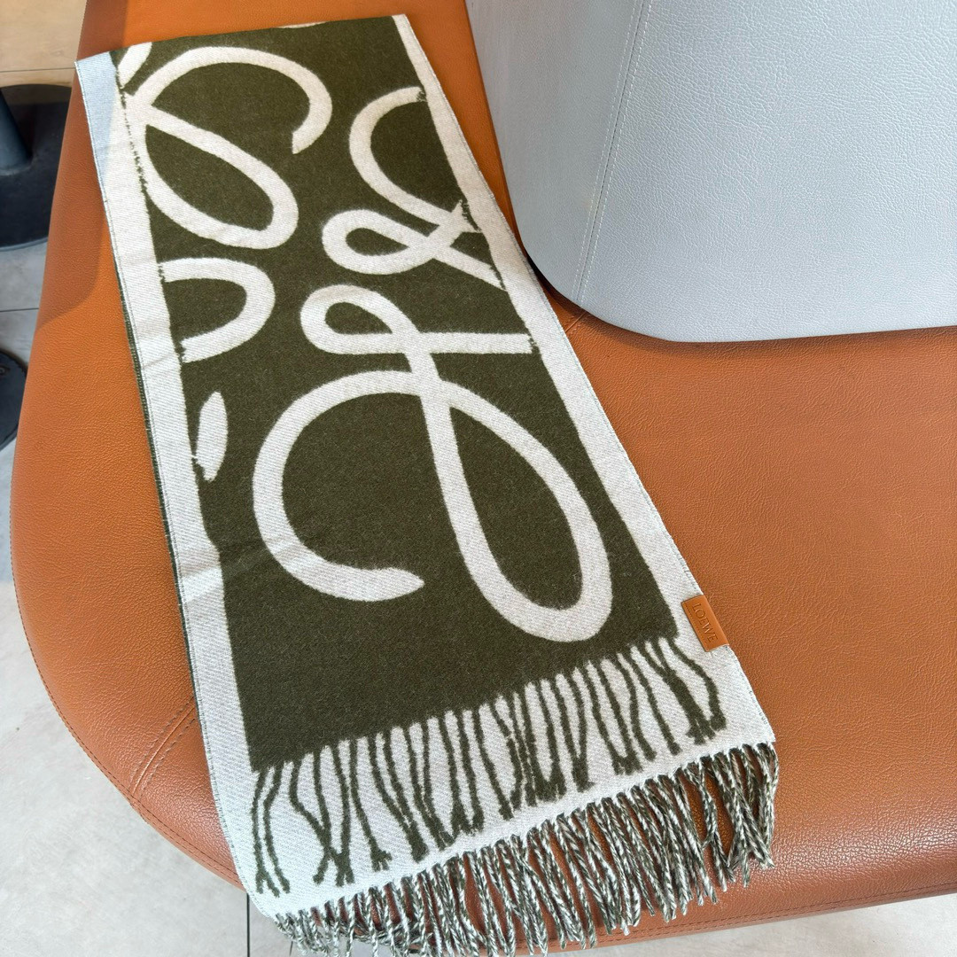 Loewe scarf 38x180cm