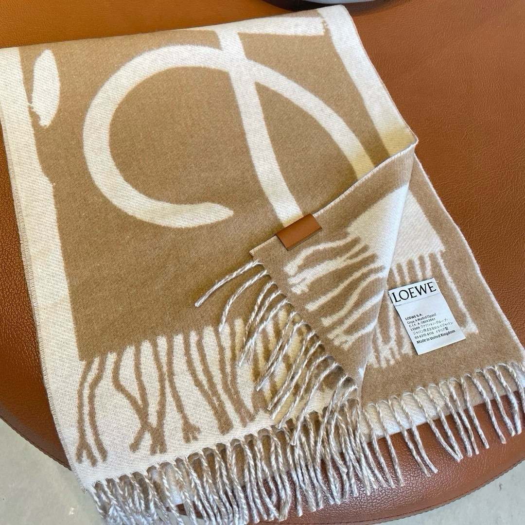 Loewe scarf 38x180cm