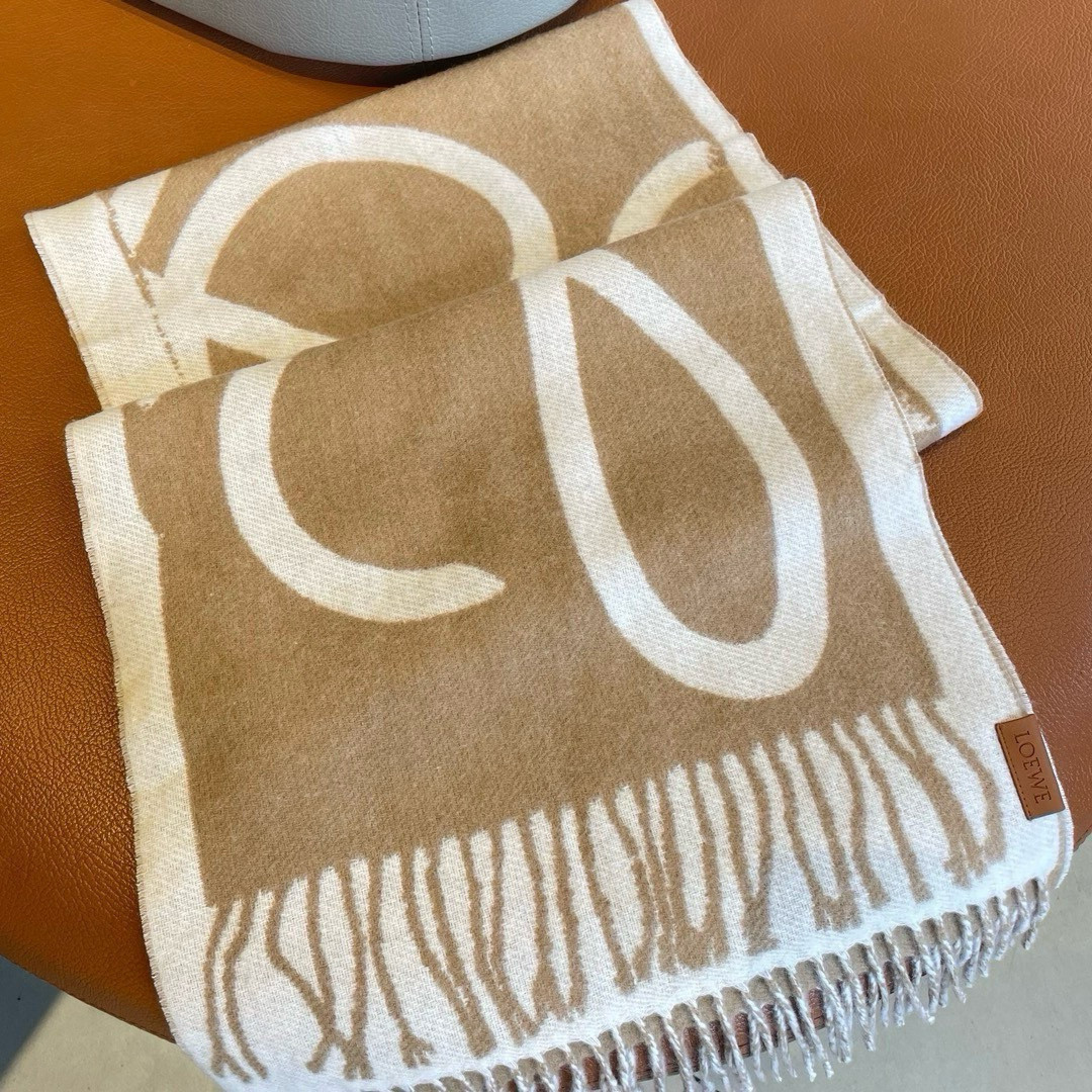Loewe scarf 38x180cm