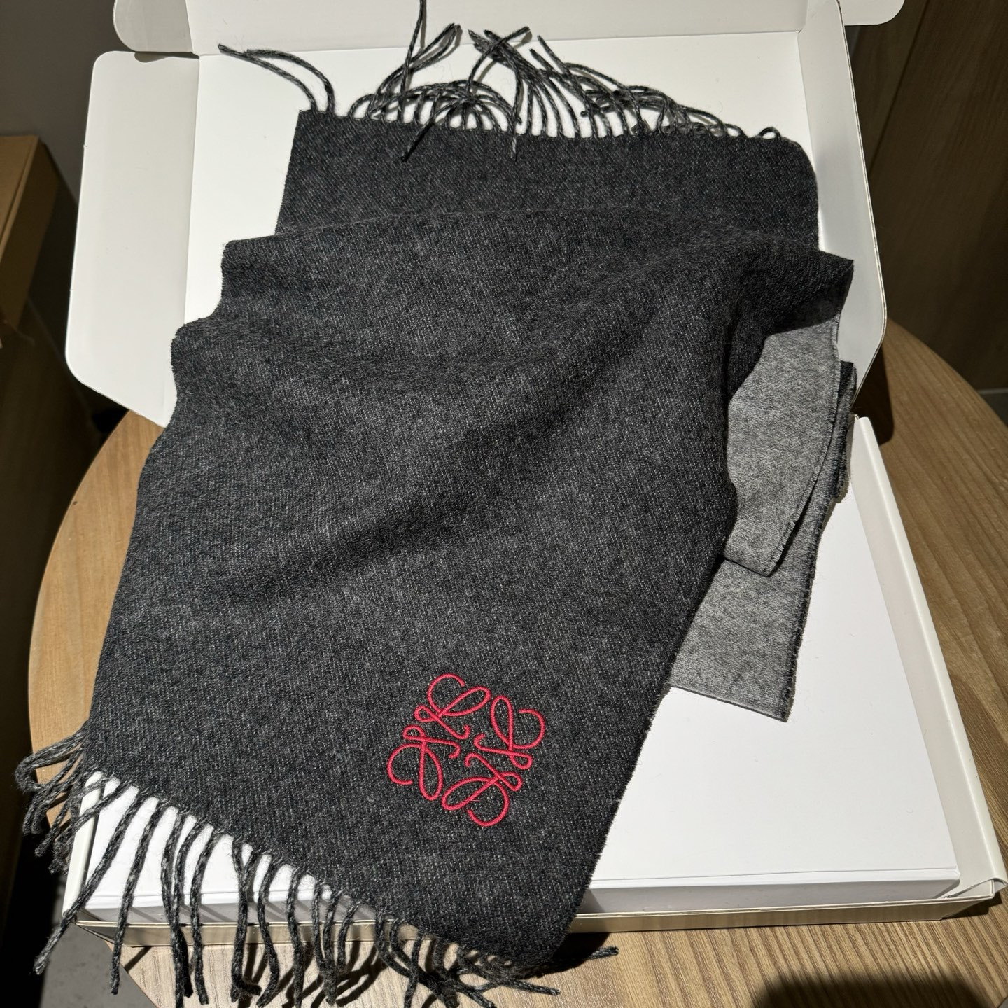 Loewe scarf 35x190cm 100% lamb cashmere
