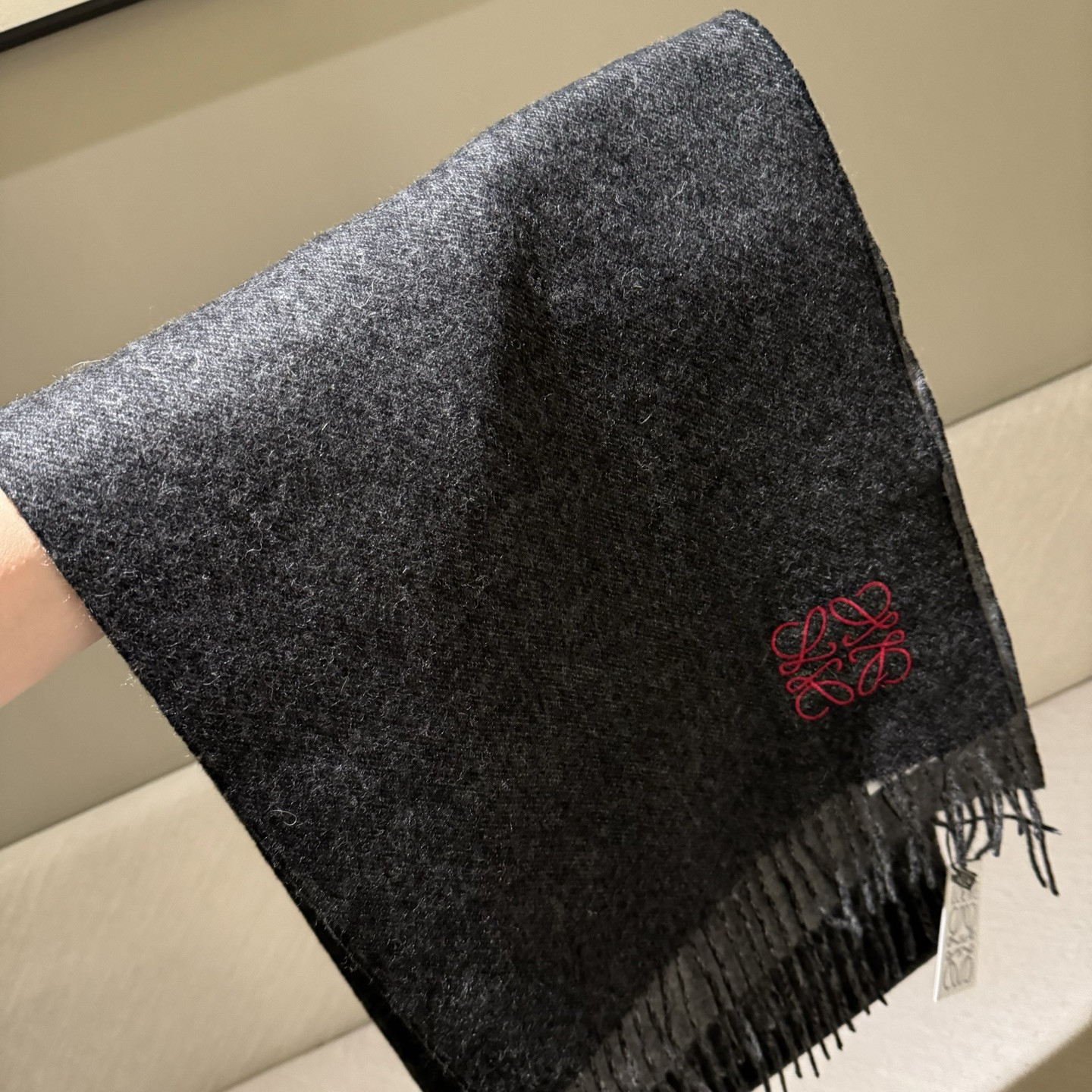 Loewe scarf 35x190cm 100% lamb cashmere