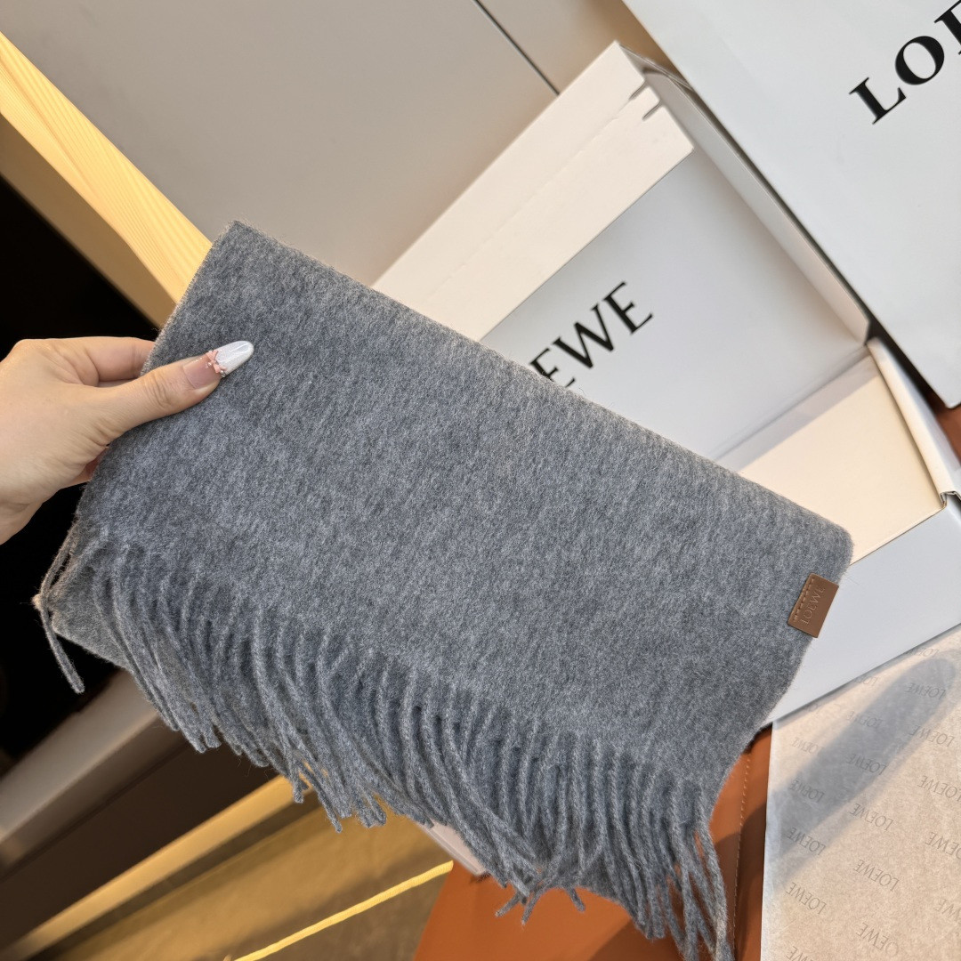 Loewe scarf 30x180cm
