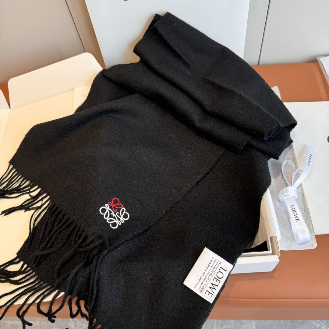 Loewe scarf 30x180cm