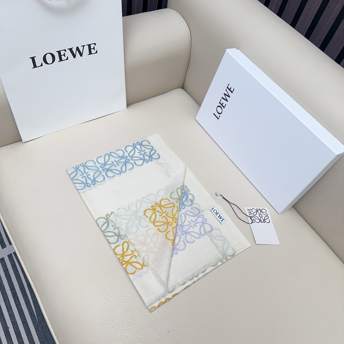Loewe scarf 42x190cm