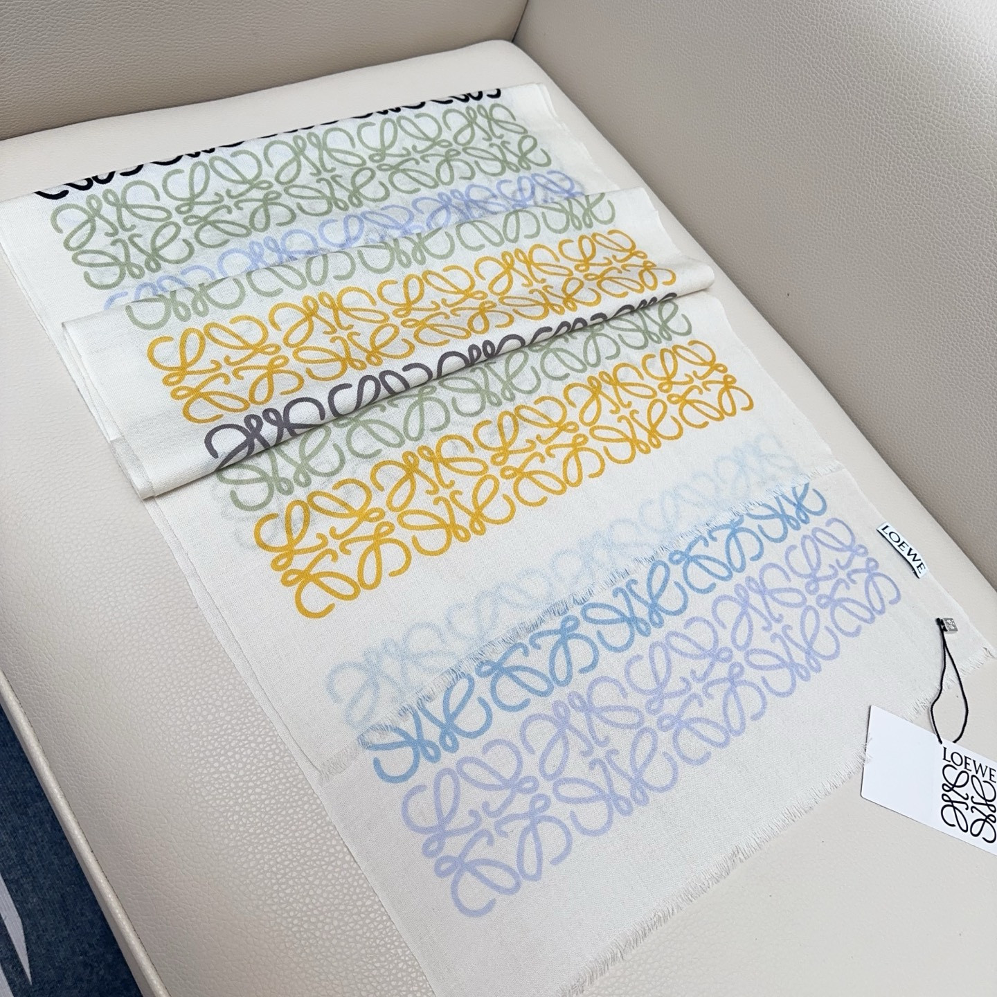 Loewe scarf 42x190cm