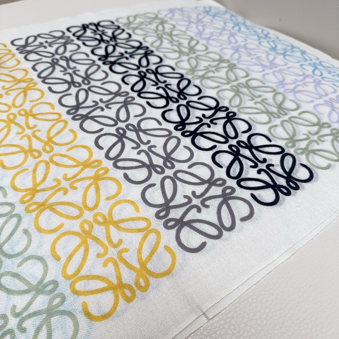 Loewe scarf 42x190cm