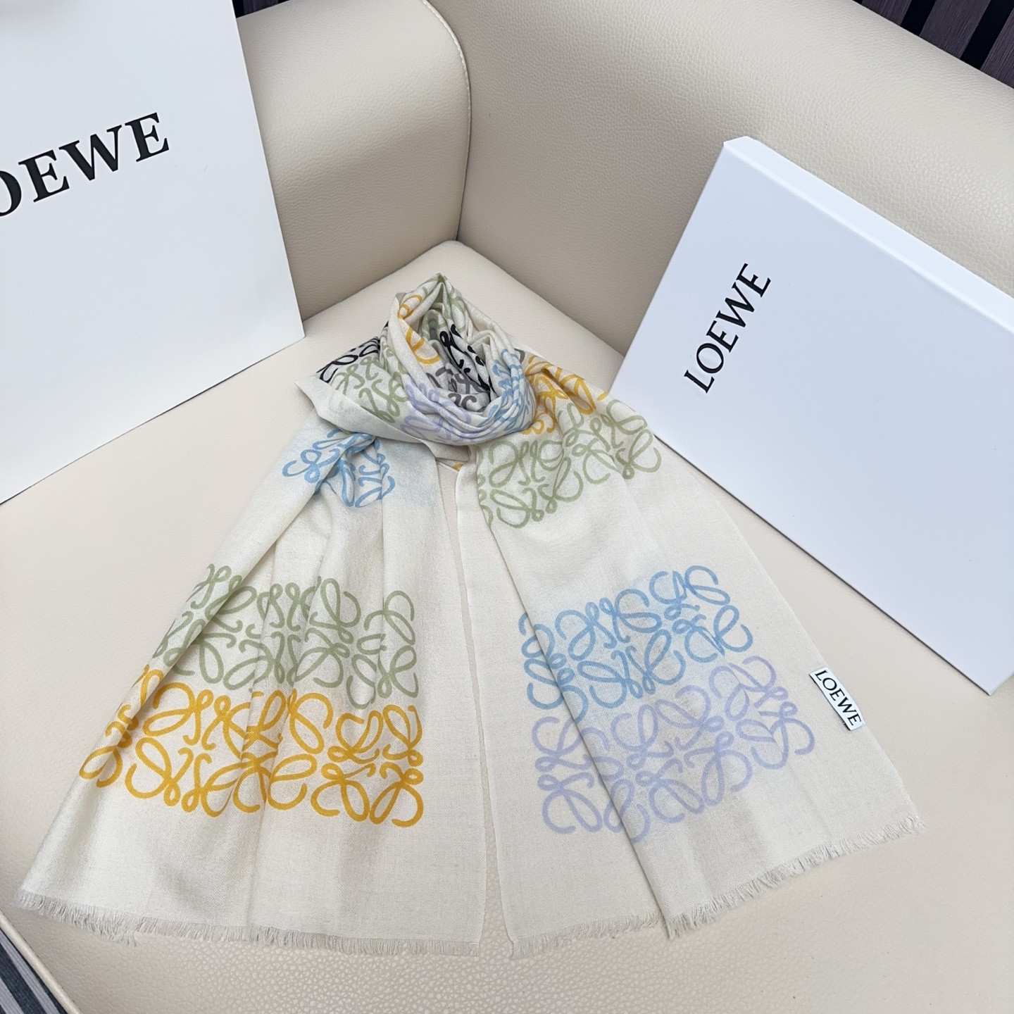 Loewe scarf 42x190cm