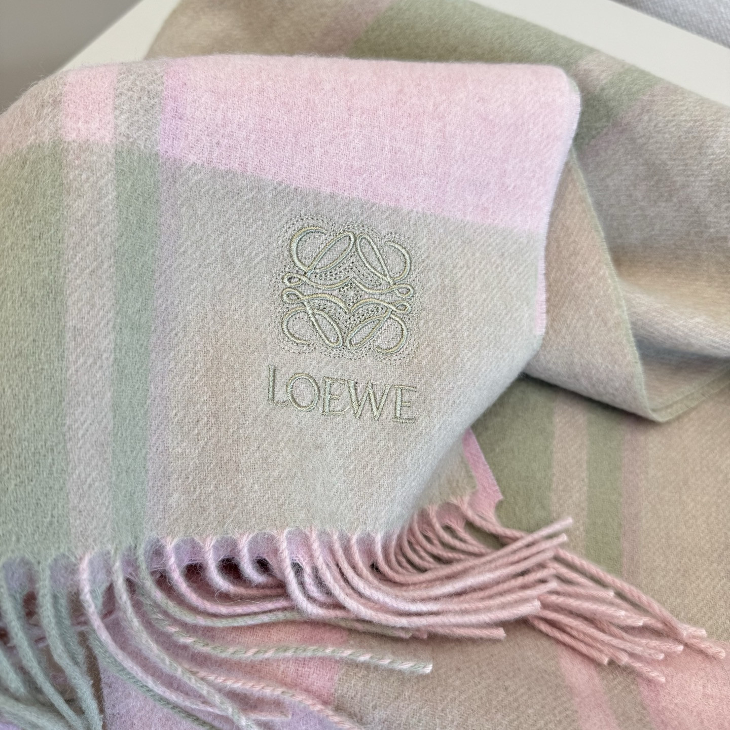 Loewe scarf 35x180cm