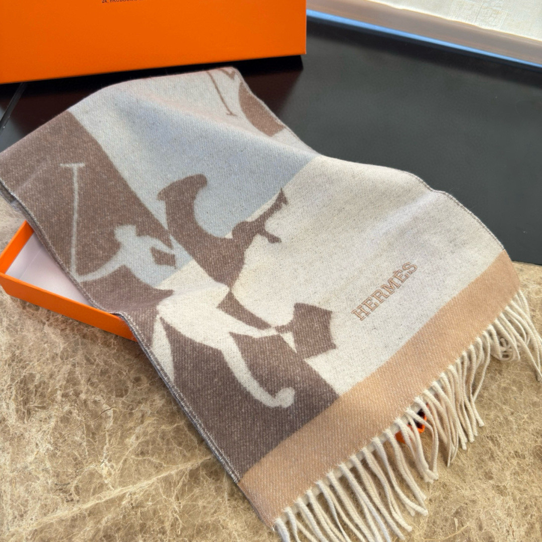 H**me5 scarf 30x168cm
