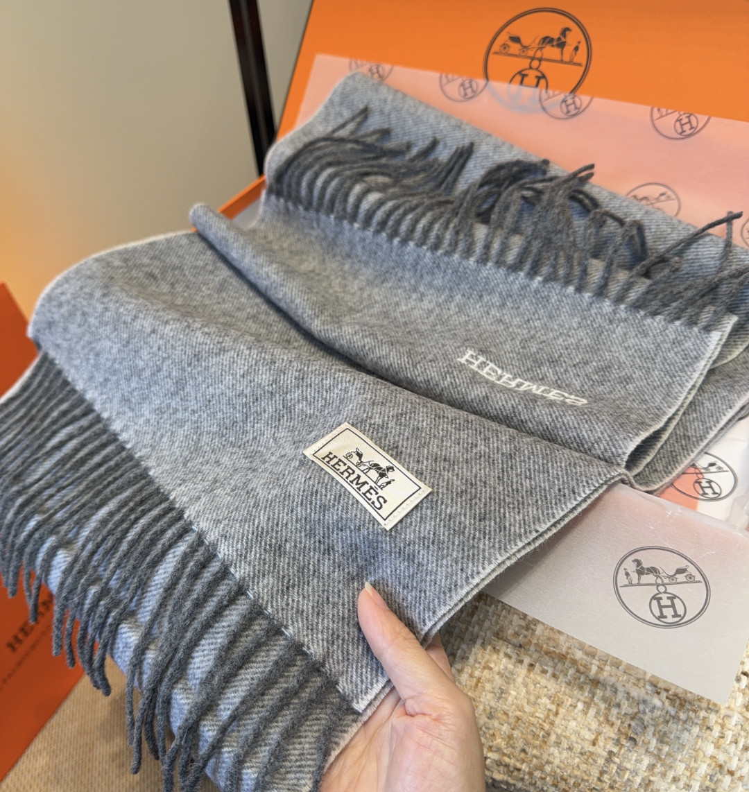 Hermès scarf 35x190cm