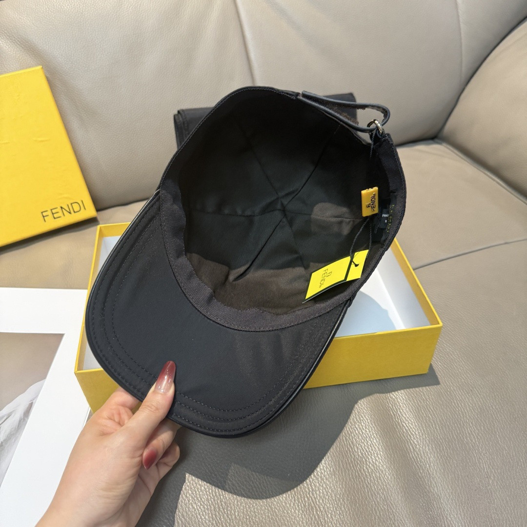 Fendi Baseball Cap