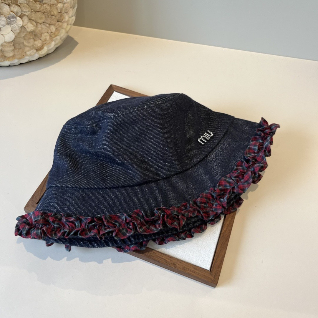 Miu Miu Bucket Hat 57cm Head Circumference