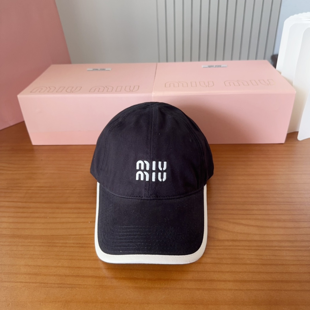 Miu Miu Baseball Cap