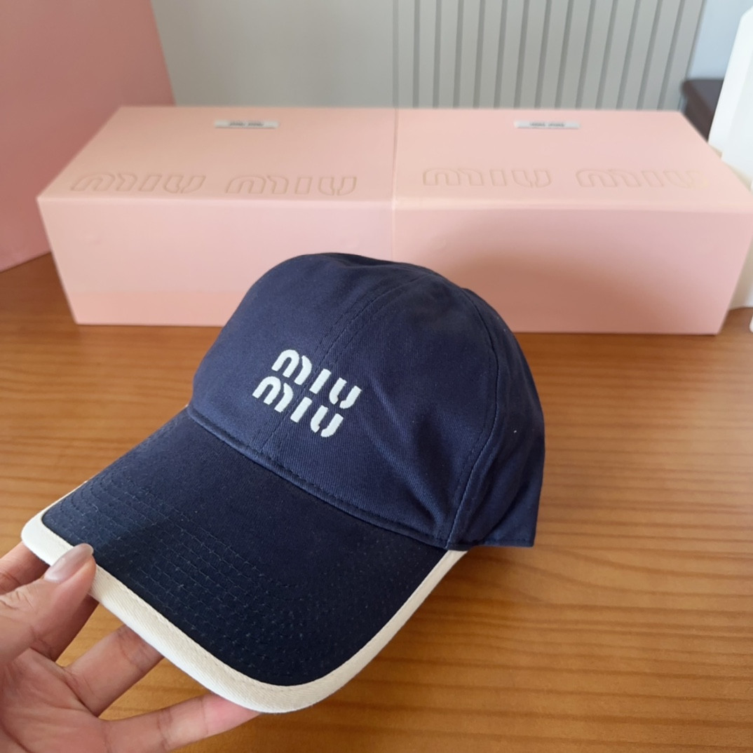 Miu Miu Baseball Cap