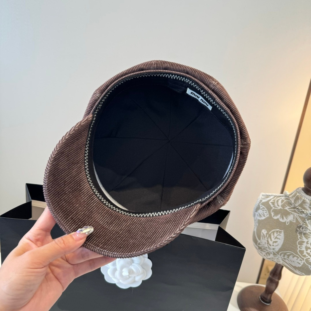 Miu Miu Newsboy Cap 57cm Head Circumference