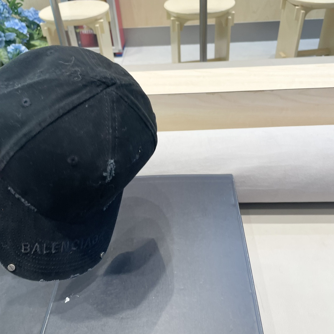 Balenciaga Baseball Cap