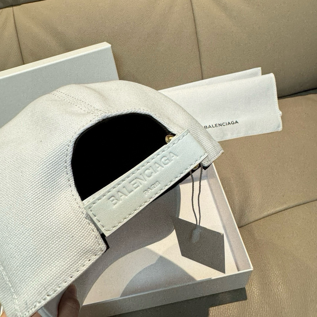 Balenciaga Baseball Cap