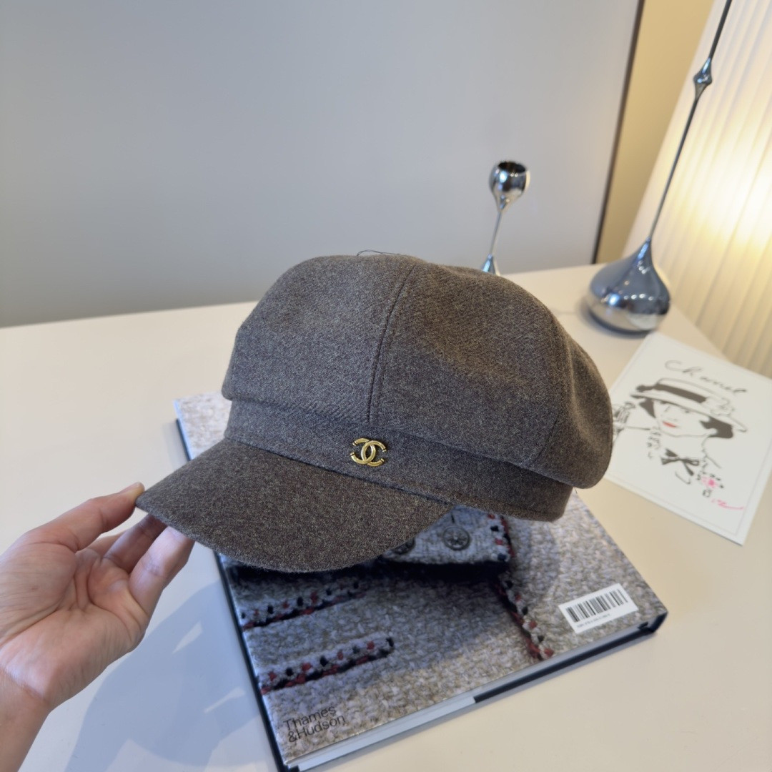 Chanel Newsboy Cap 57cm Head Circumference