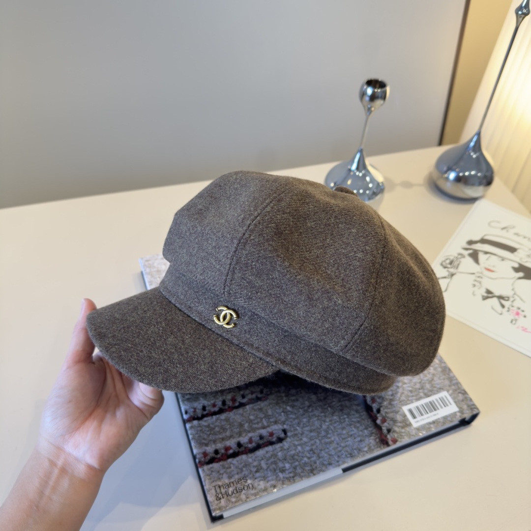 Chanel Newsboy Cap 57cm Head Circumference