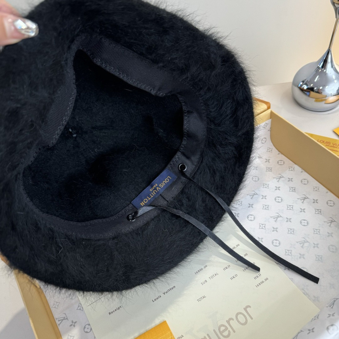 Louis Vuitton Bucket Hat 57cm Head Circumference
