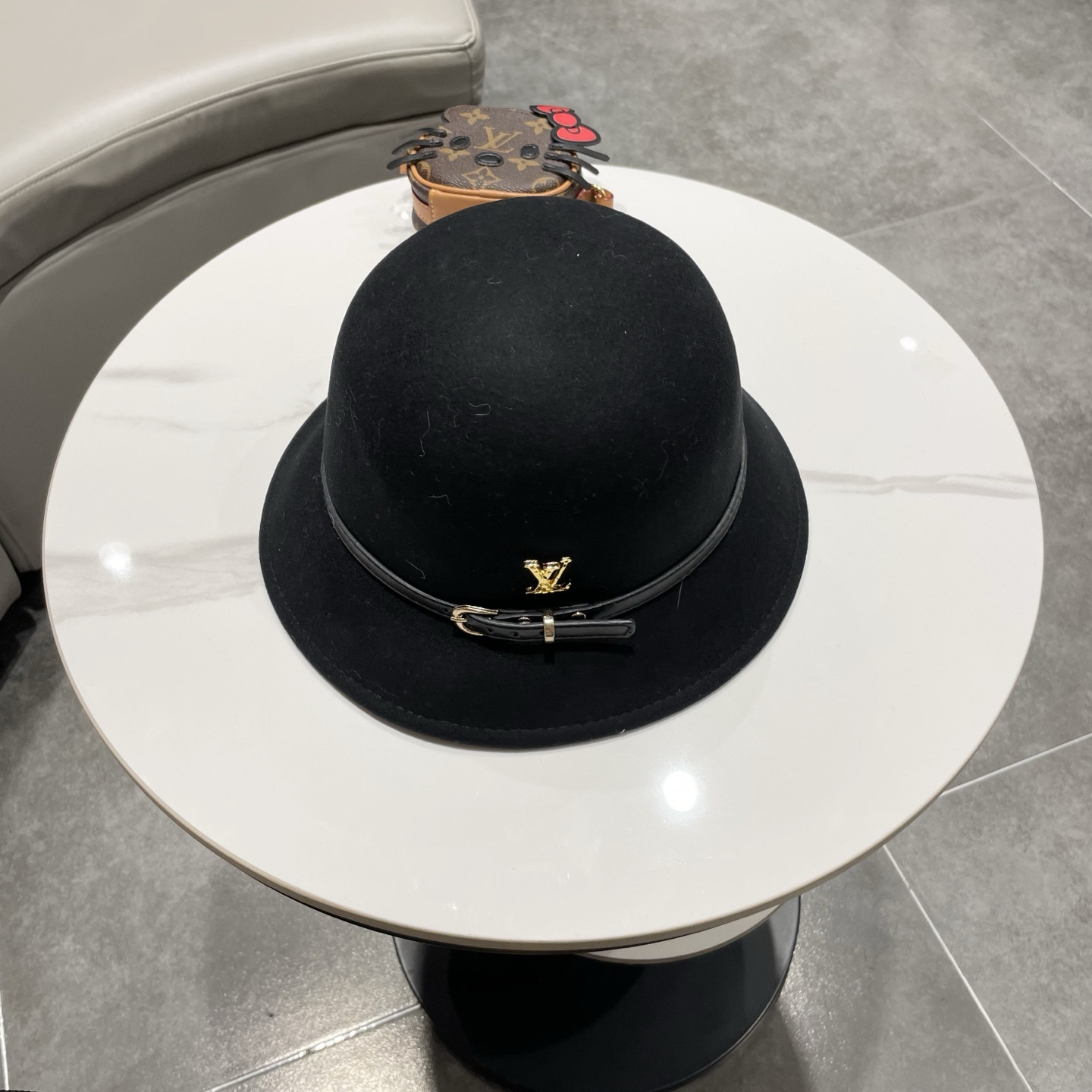 Louis Vuitton Bucket Hat 100% Wool 57cm Head Circumference
