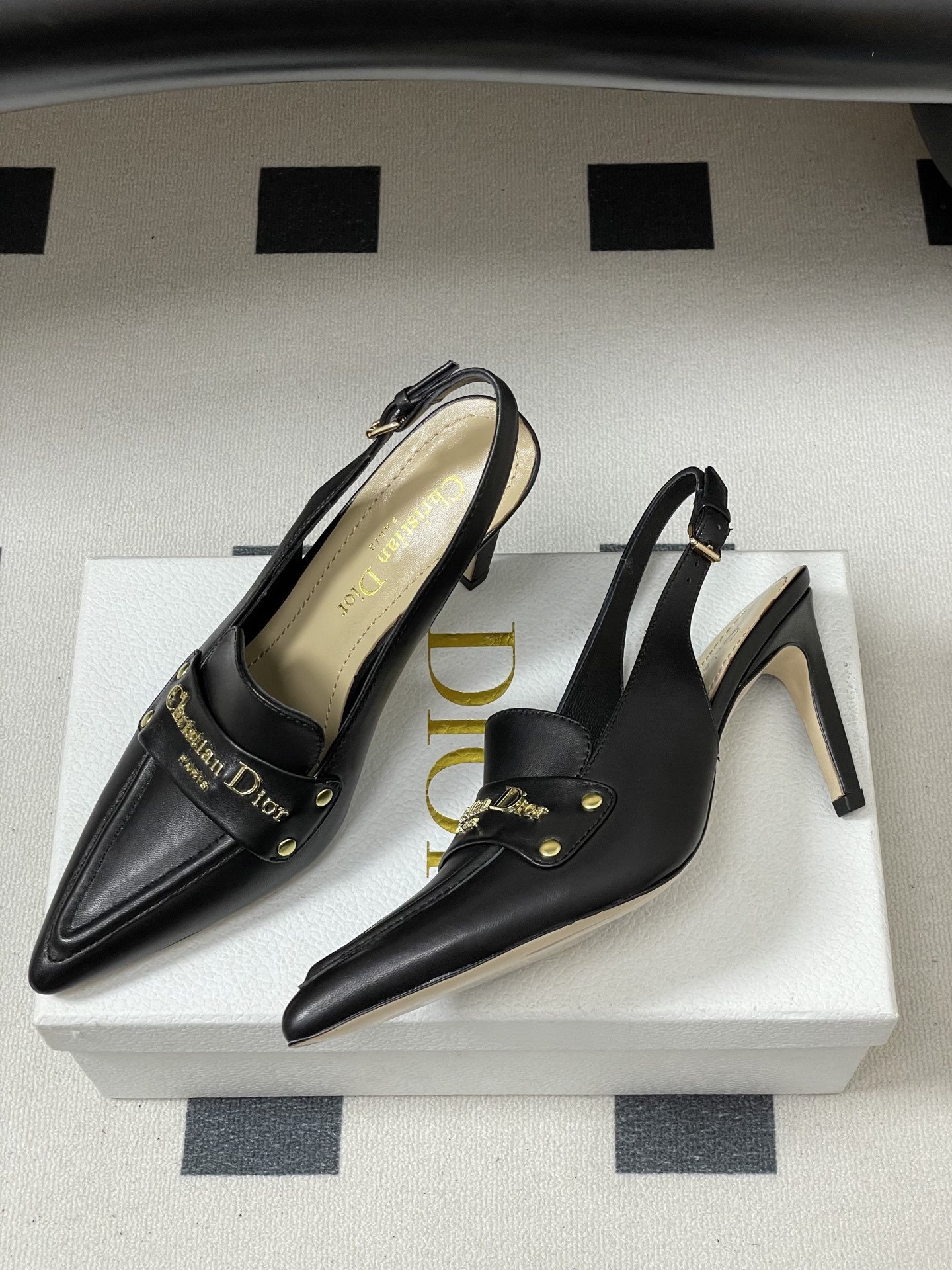 UA D10r Boy Slingback Pump 8.5cm Heel