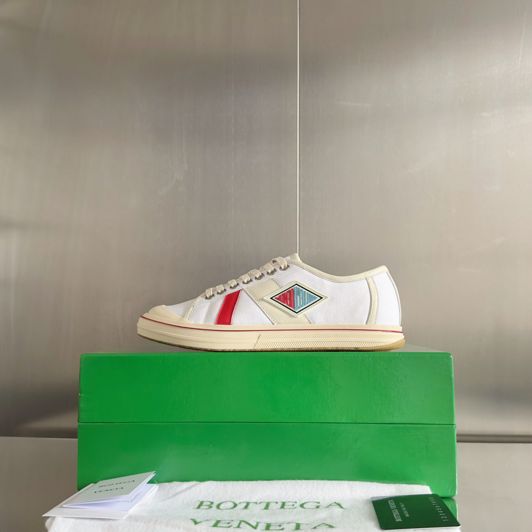UA Bottega Veneta Eliot Sneaker