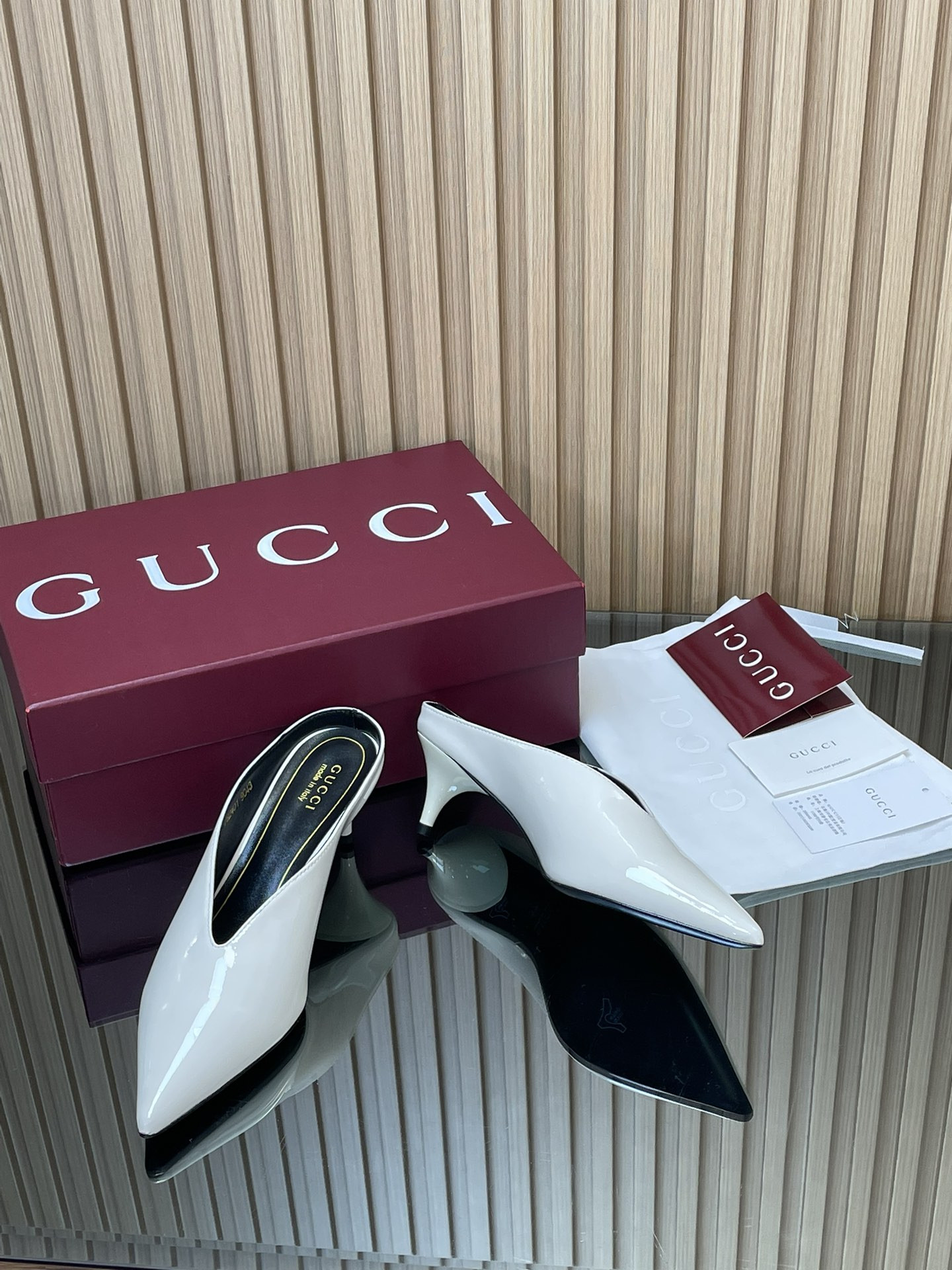 ua Gvc*1 97 heeled mule