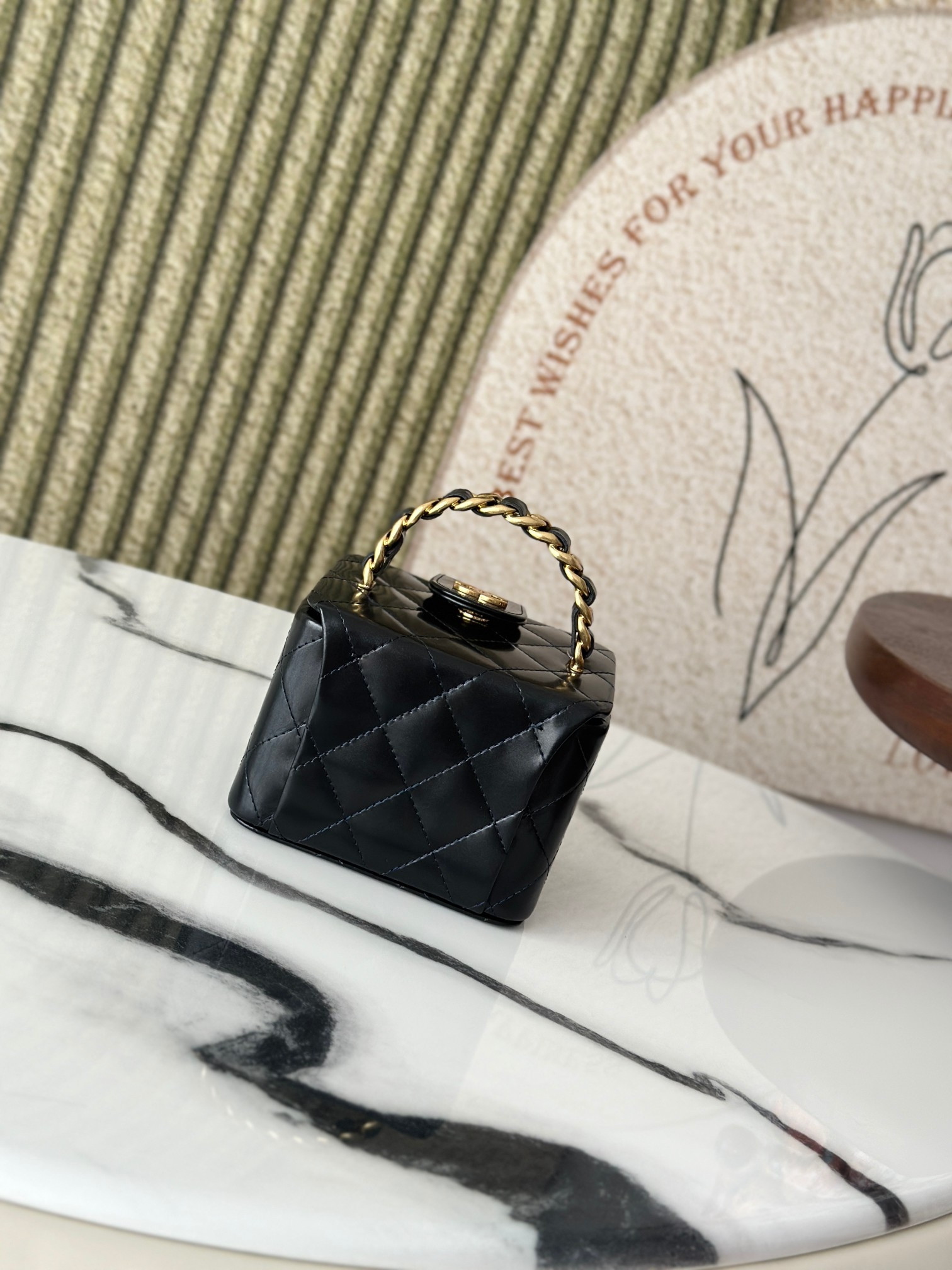 Chanel Vintage Cosmetic Bag 11x9.5x8.5cm