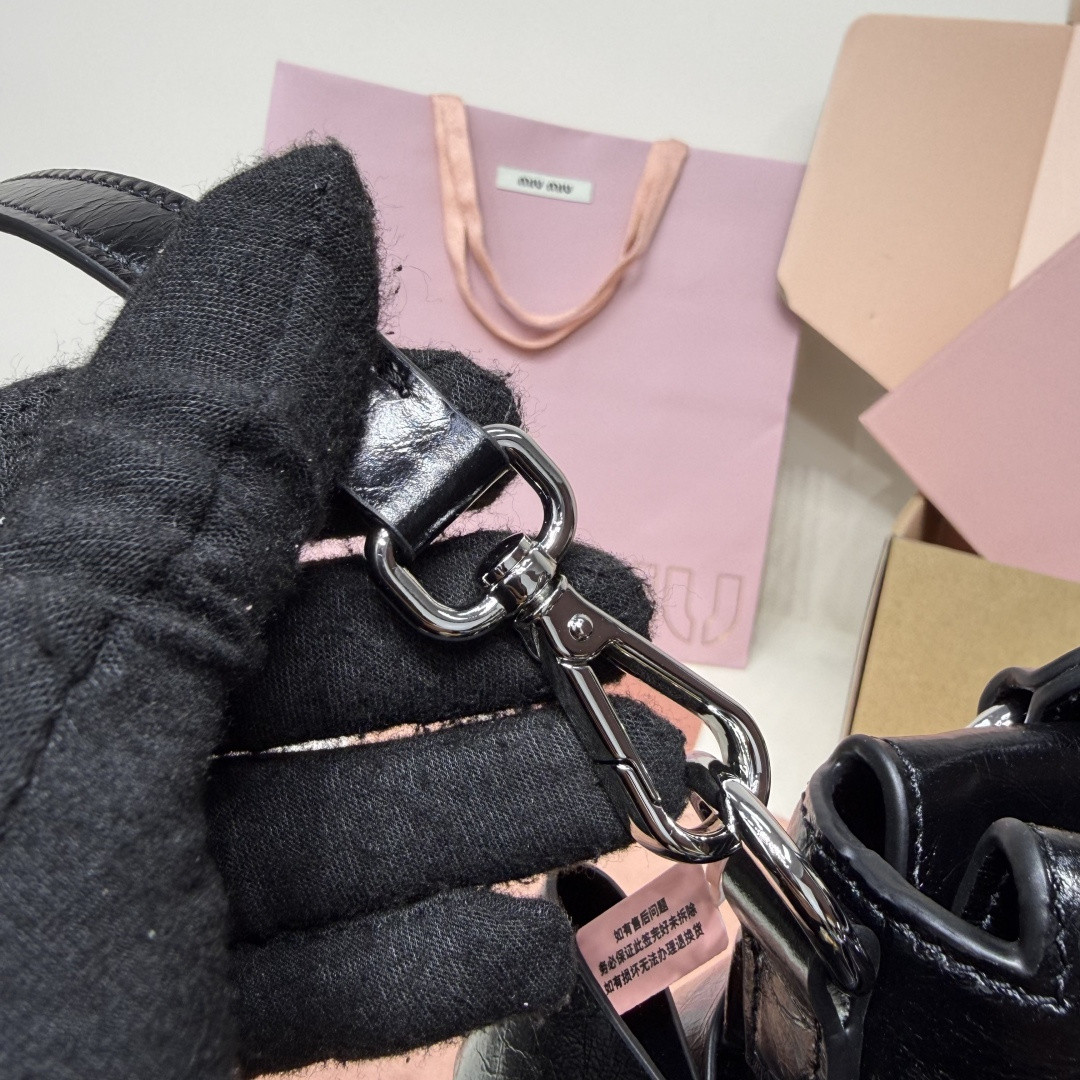 Miu Miu Motorcycle Bag 5BA327 27x22x13cm