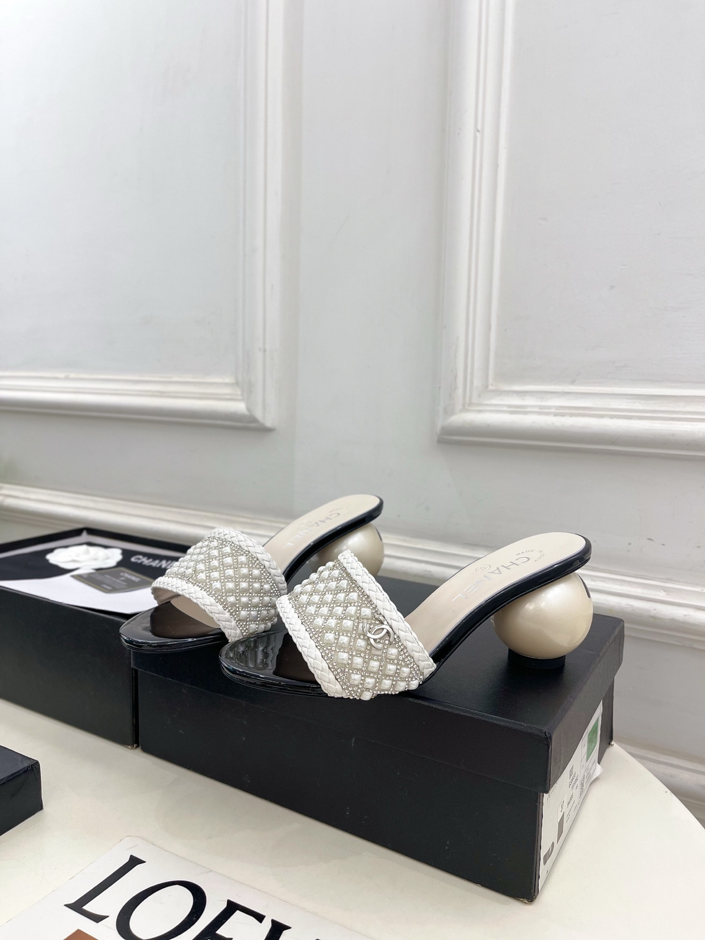 UA Chanel Slides 6.5cm Heel