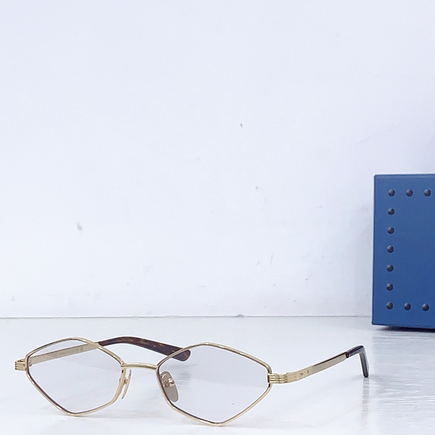 Gucci Glasses GG 2076SA 56-16-145