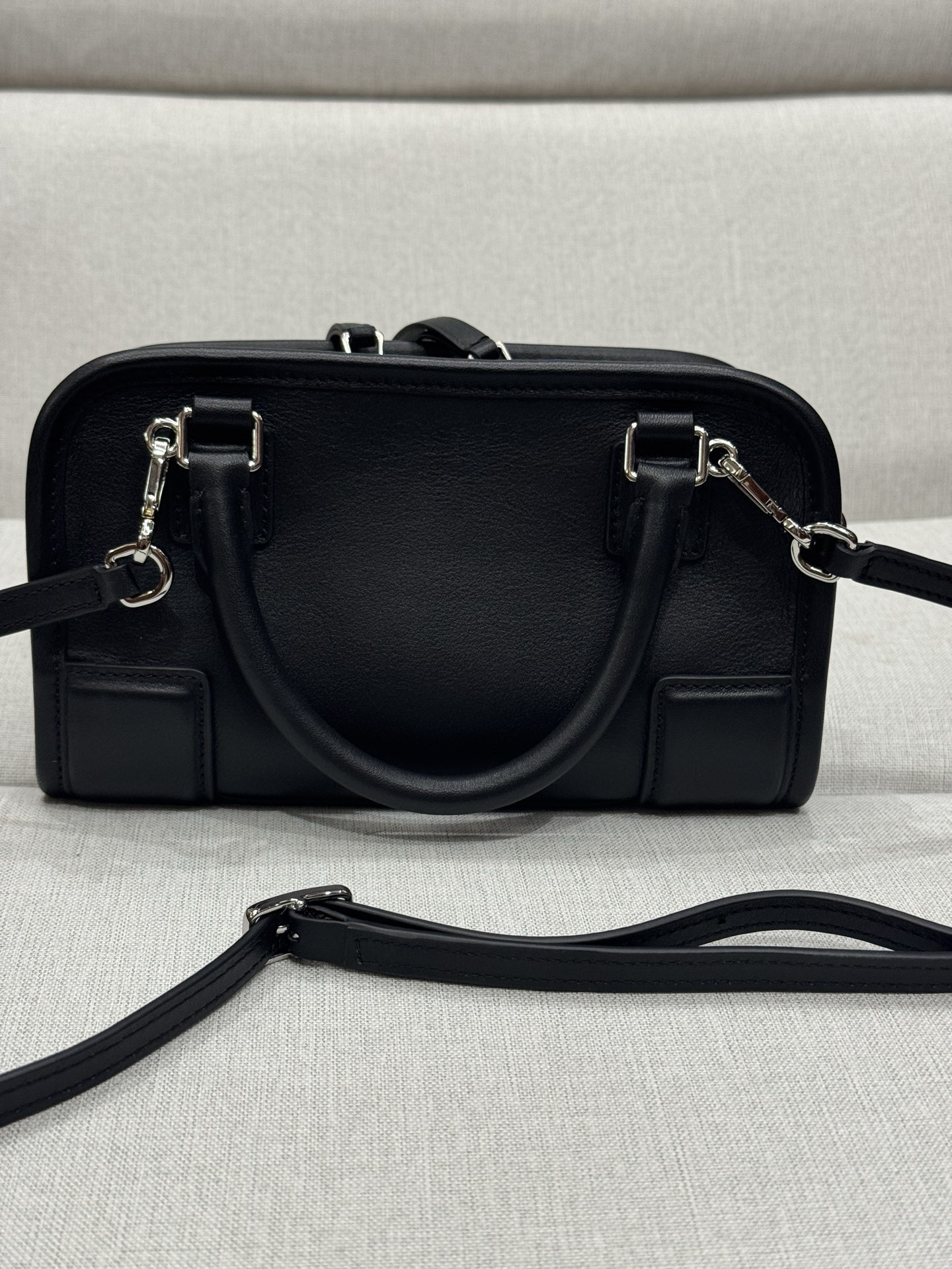Loewe Mini Amazona 180 Bag 11.5x20x7cm