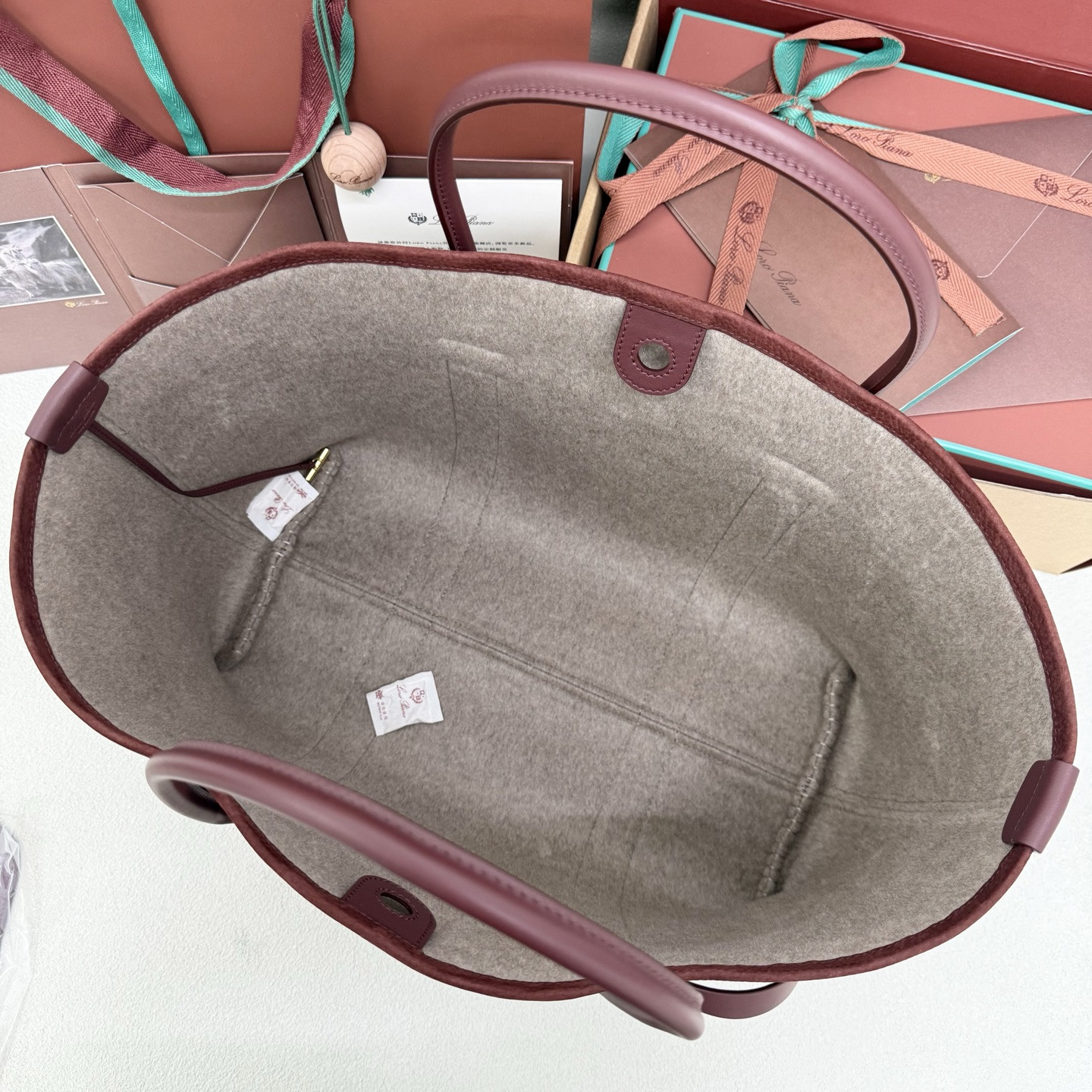 Loro Piana Large Ghiera Shopper 40x26x18cm