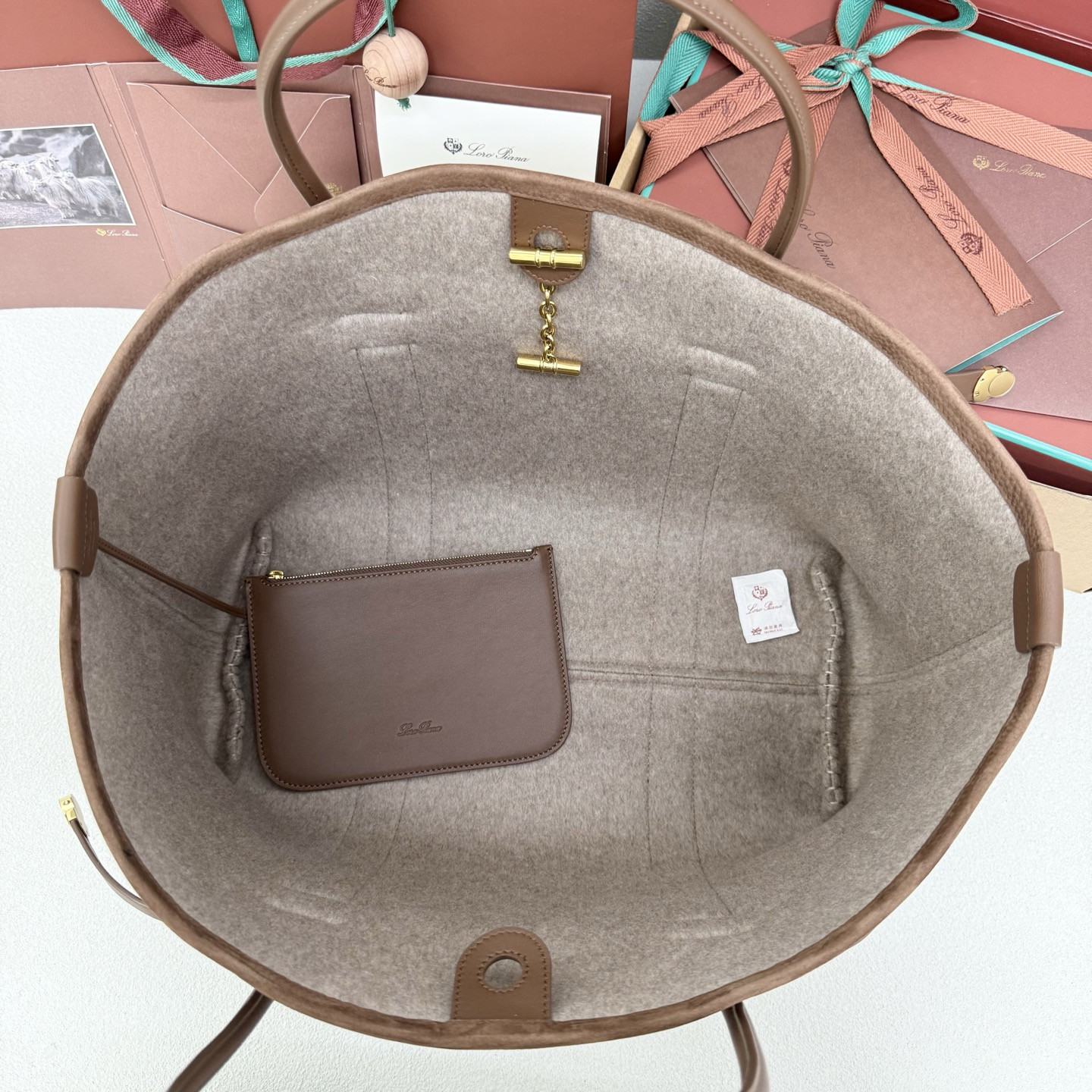 Loro Piana Large Ghiera Shopper 40x26x18cm