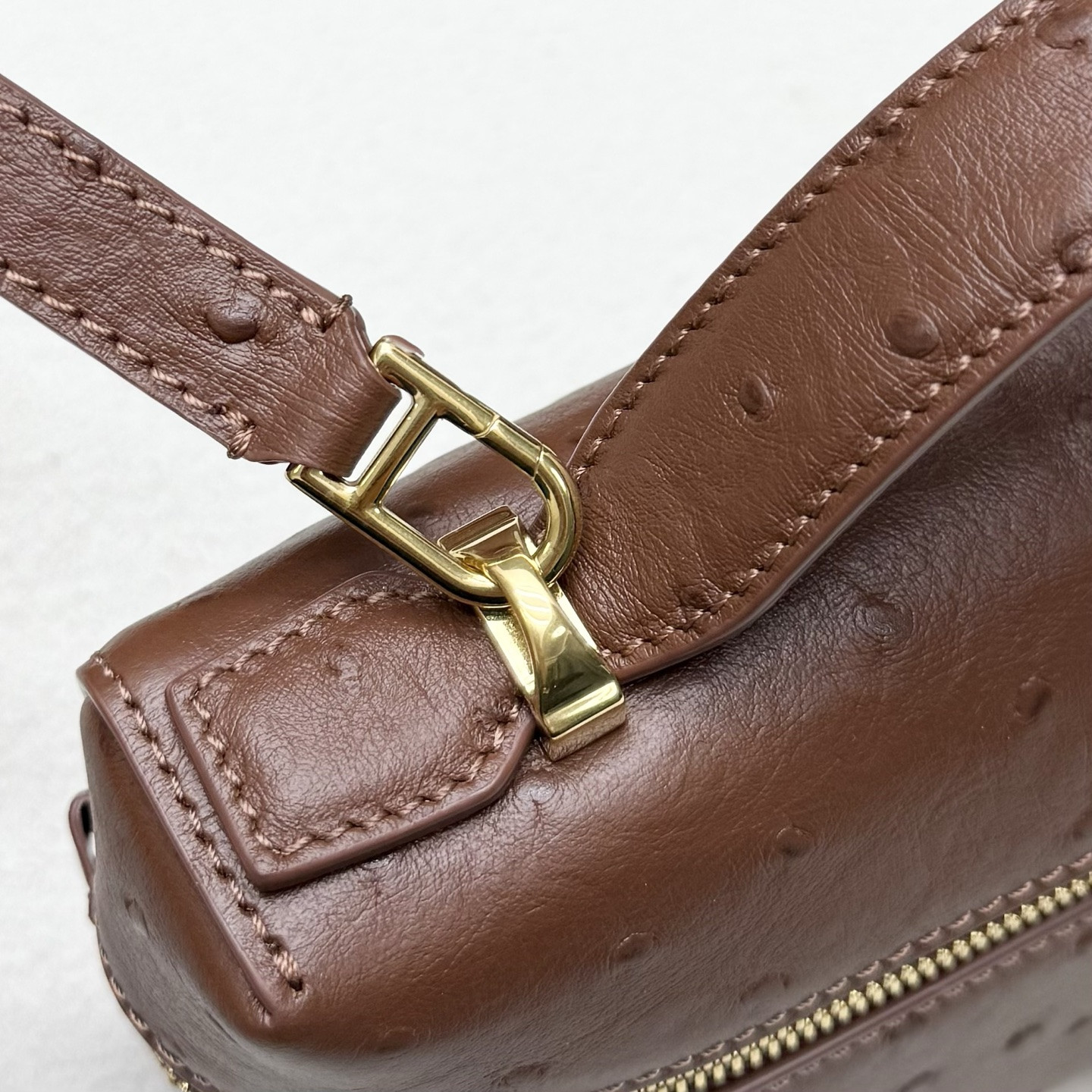 Loro Piana Extra Bag L23 23x12x7cm