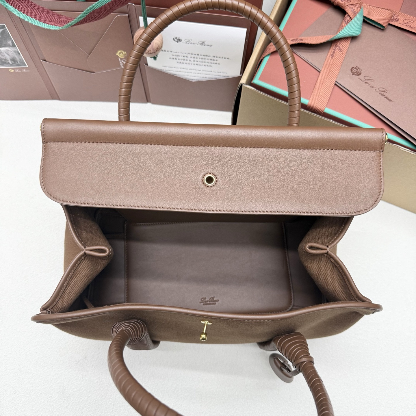 Loro Piana Loom Bag L32 33 x 23 x 18 cm