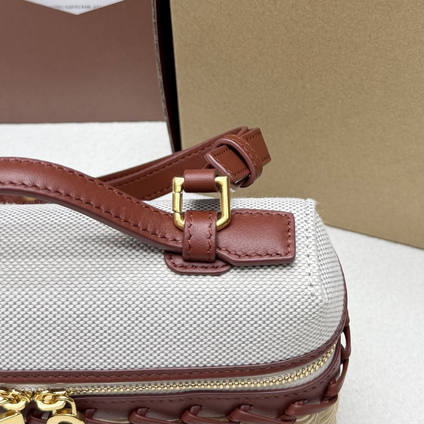Loro Piana Extra Pocket L19 Wicker Bag 19 x 11.5 x 7cm