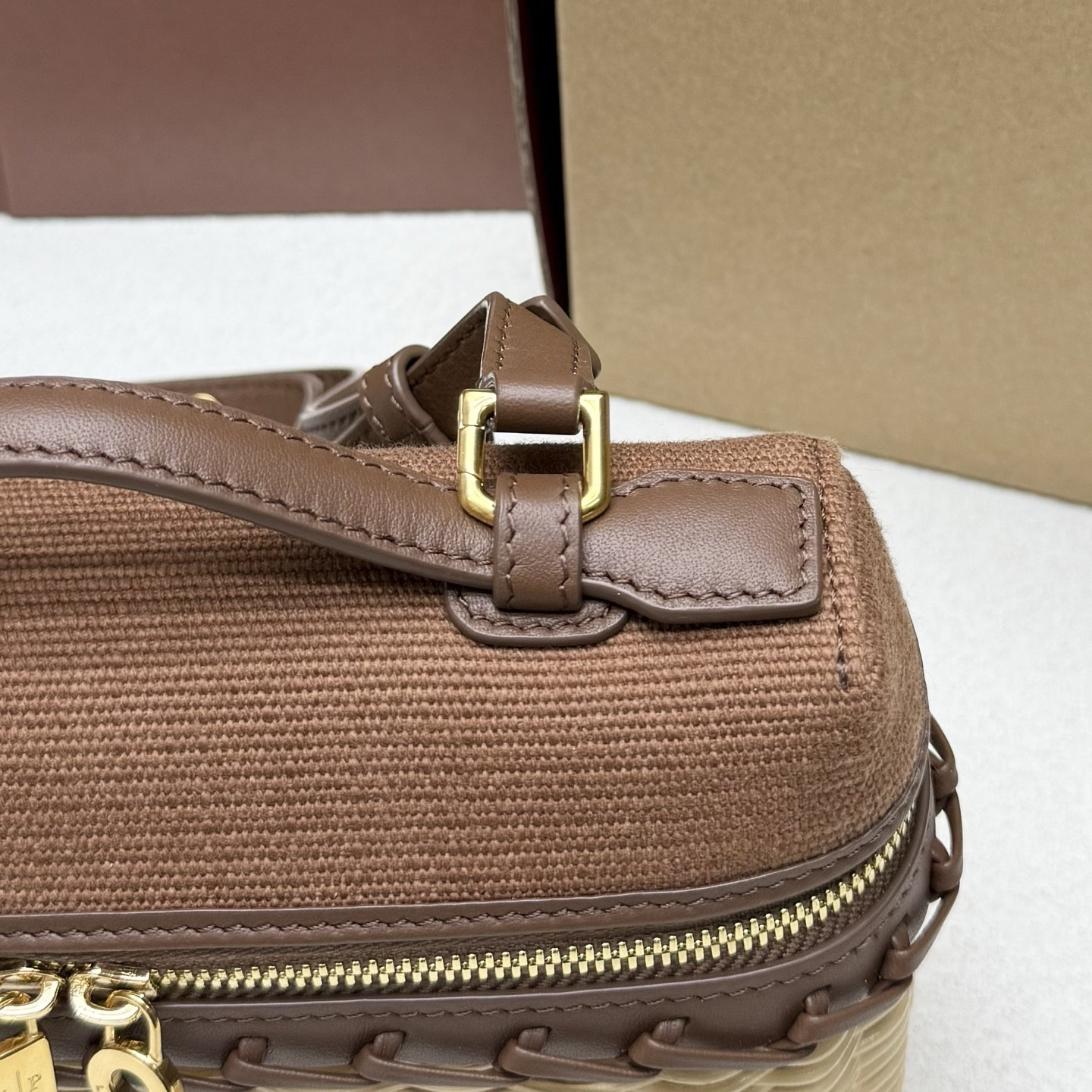 L0r0 P1ana extra pocket l19 wicker bag 19 x 11.5 x 7cm