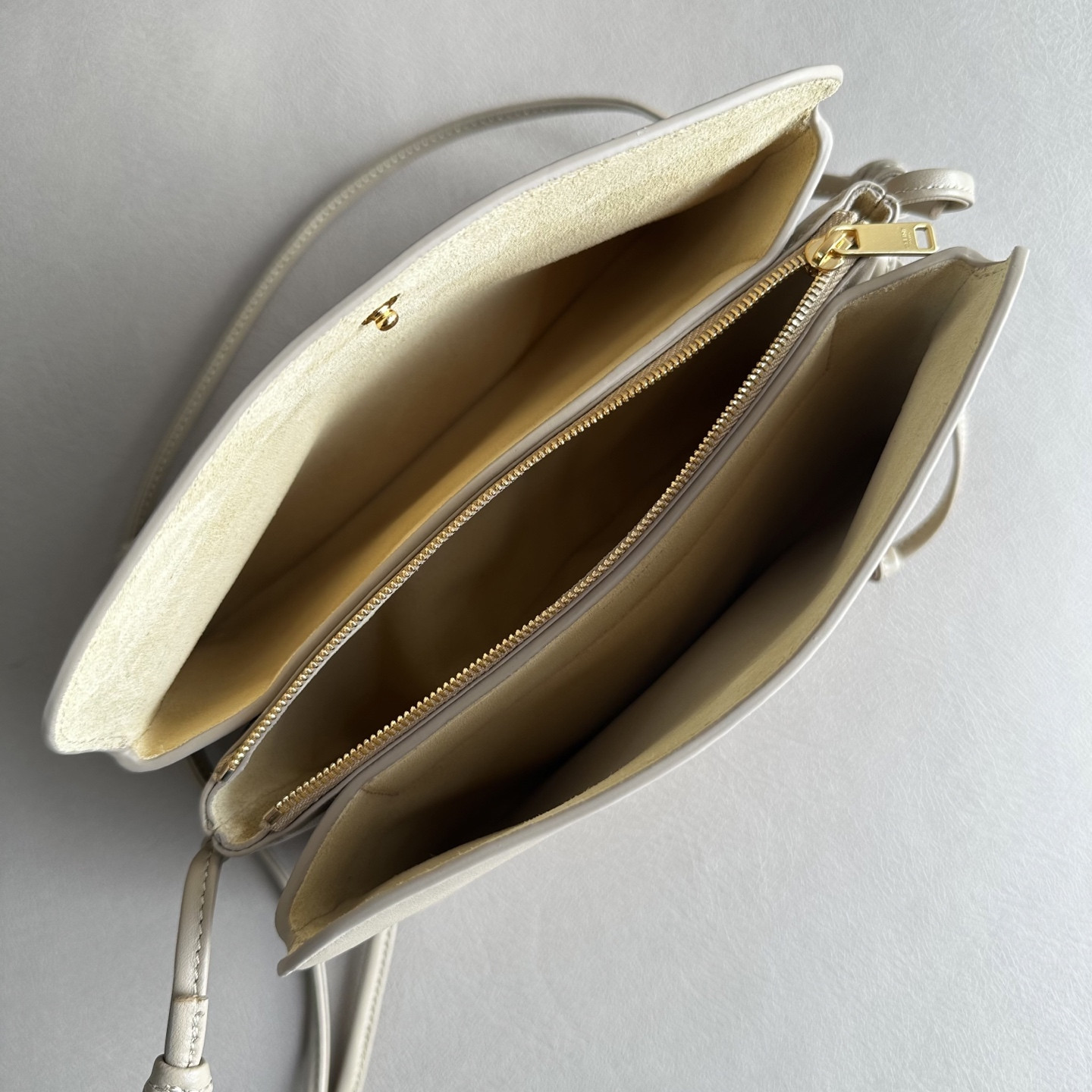 Celine TRIO FLAP 22.5x13x3.5cm