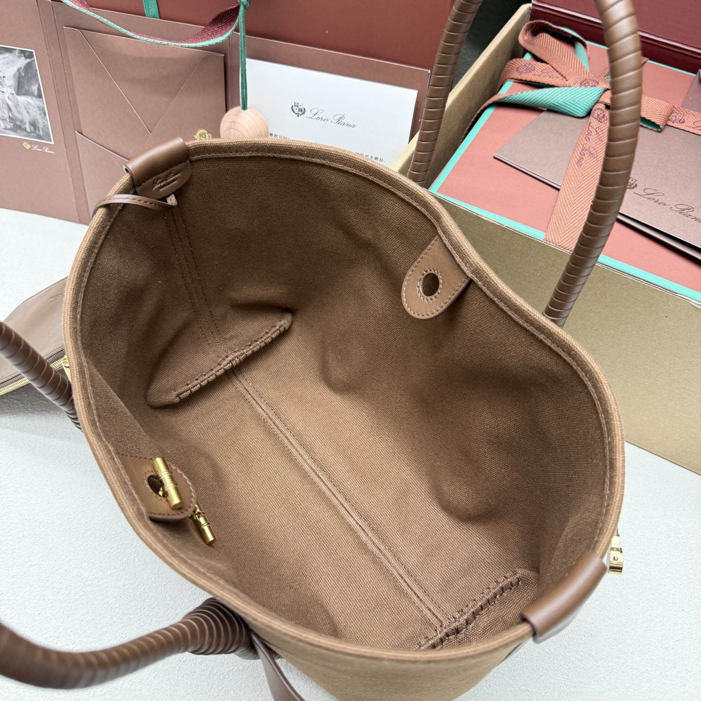 Loro Piana Small Ghiera Shopper 28x19x12cm